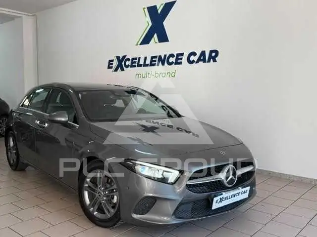 2019 Mercedes Benz A 180