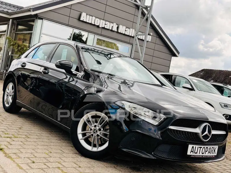 2018 Mercedes Benz A 180