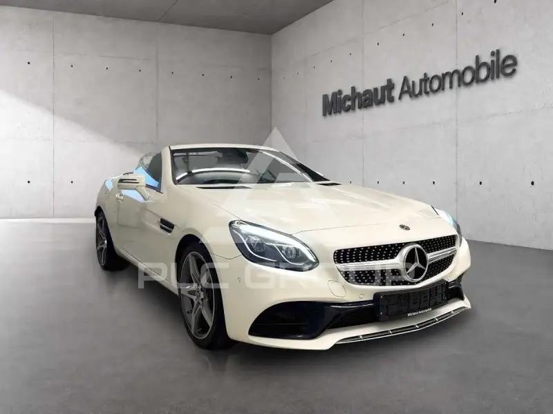 2018 Mercedes Benz SLC 200