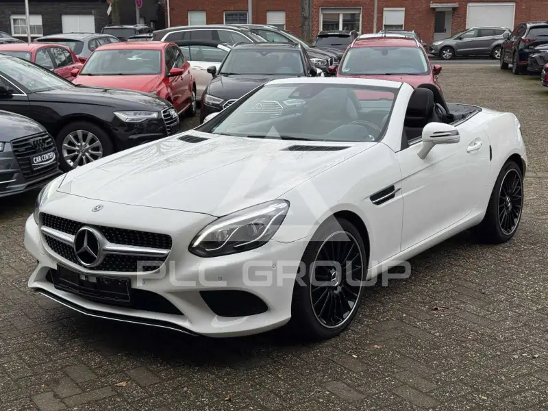 2018 Mercedes Benz SLC 200