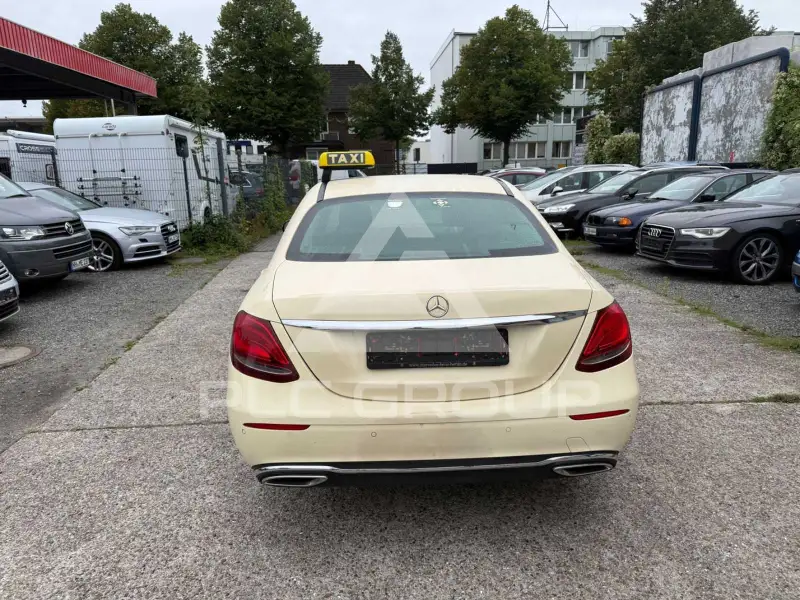 2018 Mercedes Benz E 200