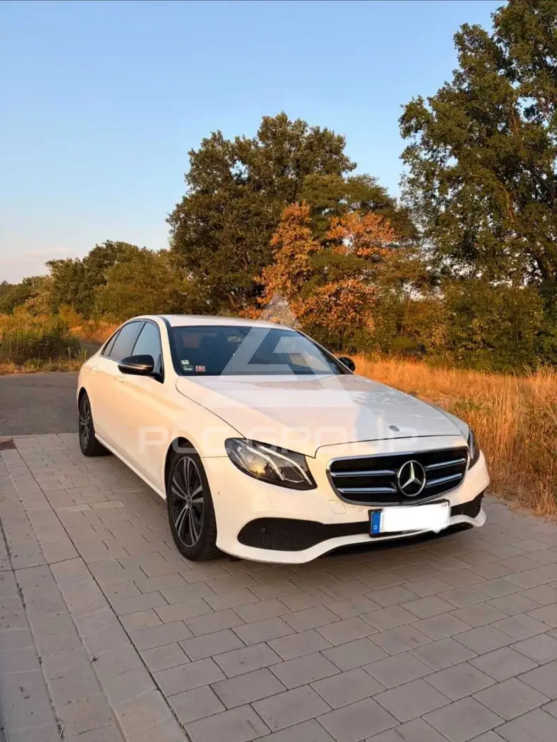 2018 Mercedes Benz E 200