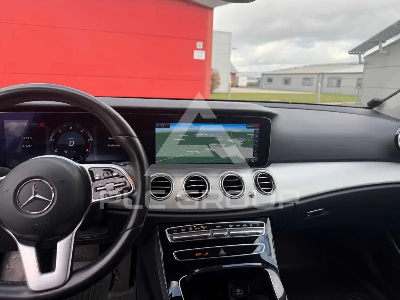 2018 Mercedes Benz E 200