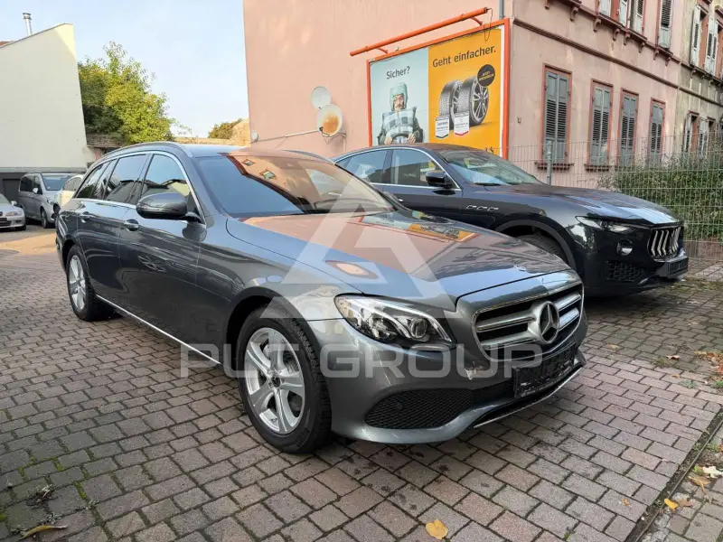2018 Mercedes Benz E 220
