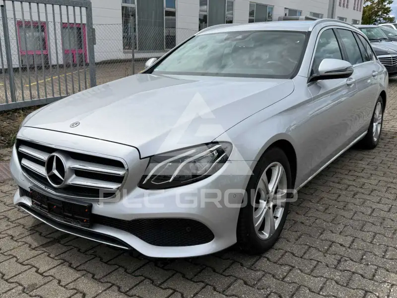 2018 Mercedes Benz E 220