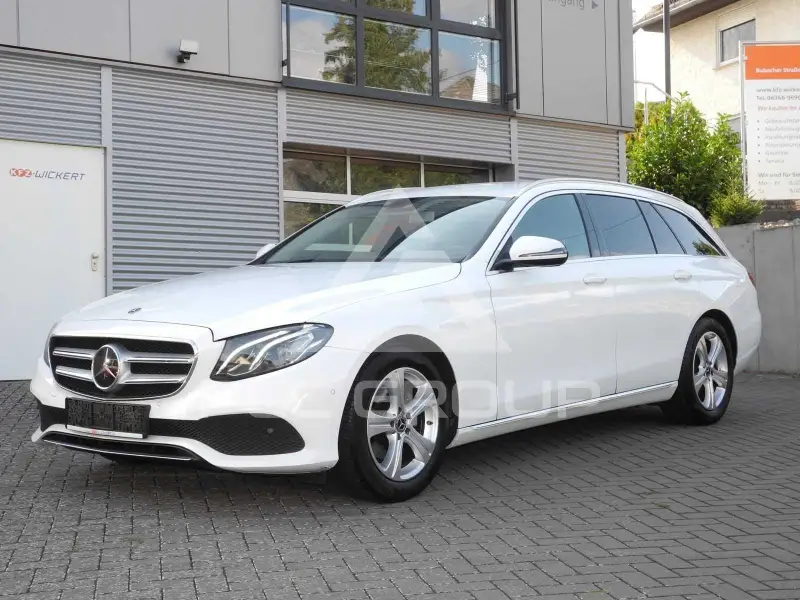 2018 Mercedes Benz E 220