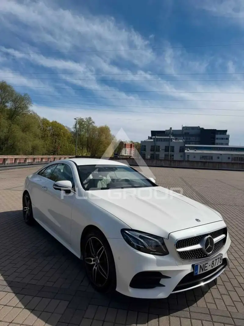 2018 Mercedes Benz E 220