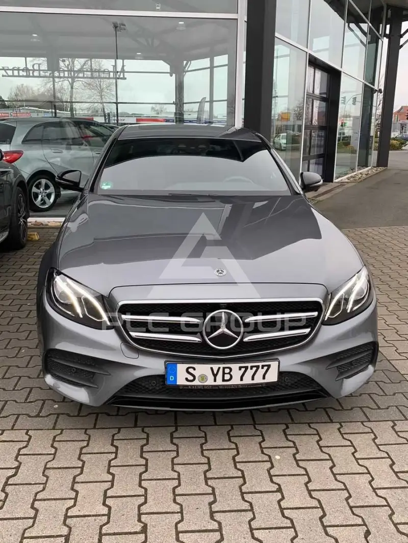 2018 Mercedes Benz E 220