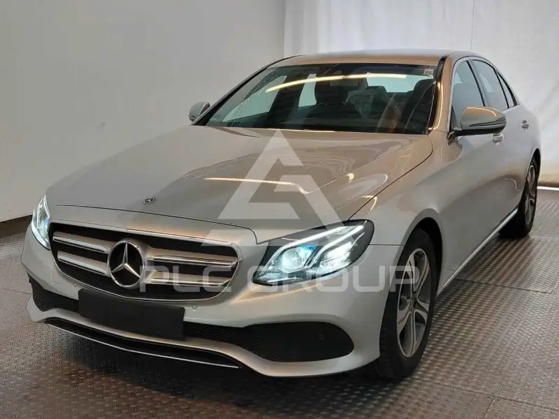 2018 Mercedes Benz E 220
