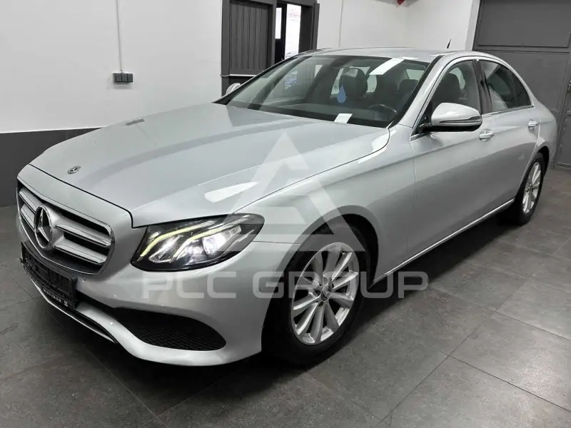 2018 Mercedes Benz E 220