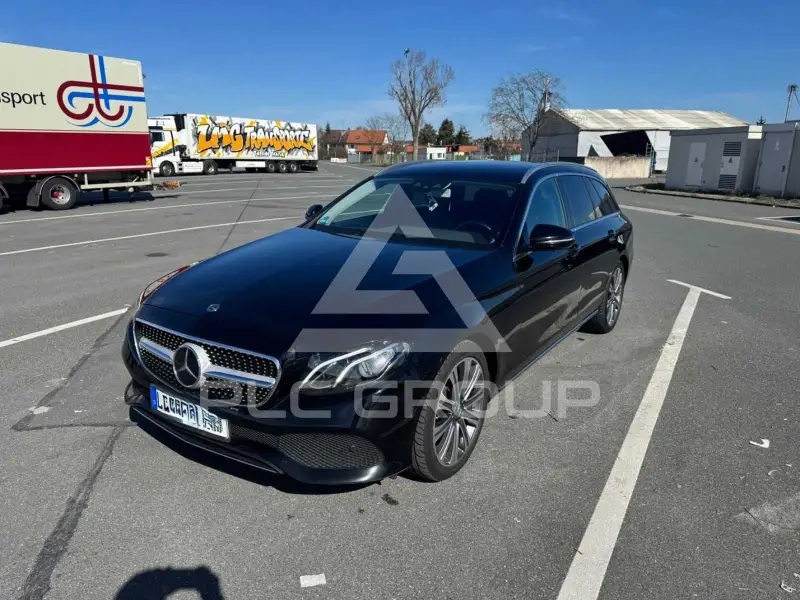 2018 Mercedes Benz E 220