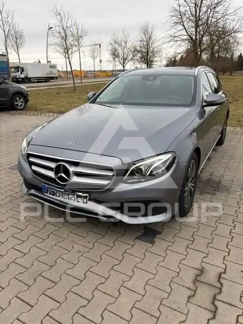 2018 Mercedes Benz E 220