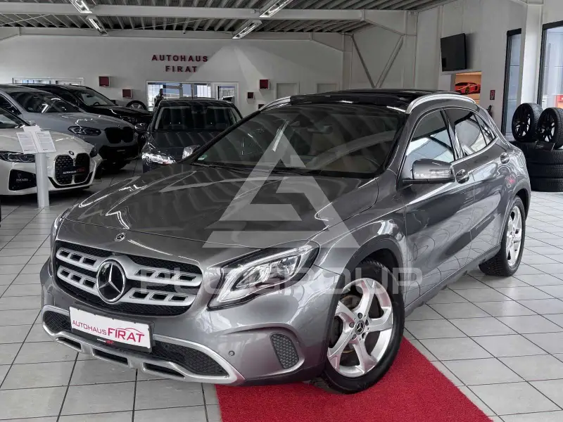 2018 Mercedes Benz GLA 220