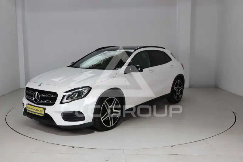 2018 Mercedes Benz GLA 220