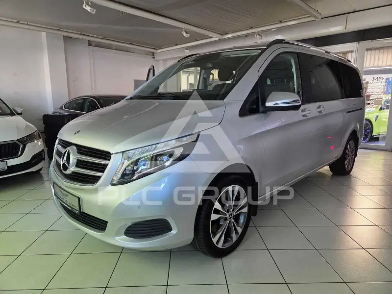 2018 Mercedes Benz V 220