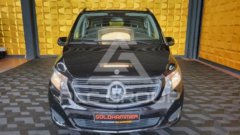 2018 Mercedes Benz V 220