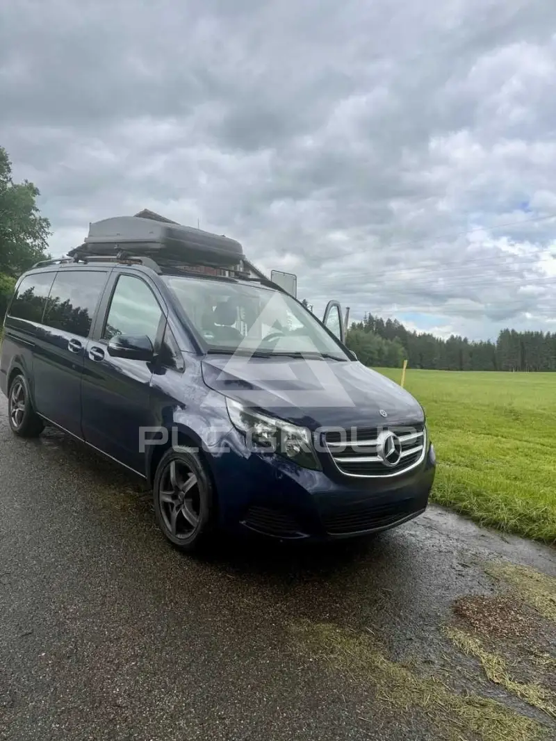 2018 Mercedes Benz V 220