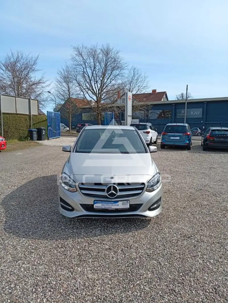 2018 Mercedes Benz B 180