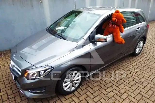2018 Mercedes Benz B 180