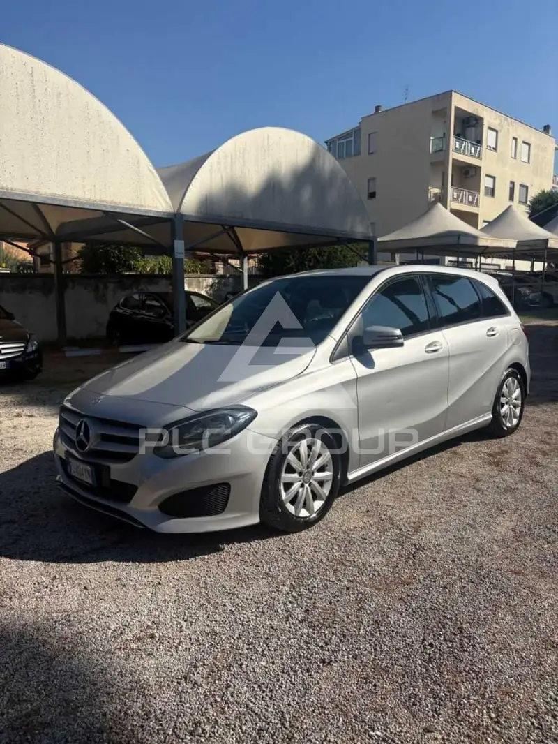 2018 Mercedes Benz B 180