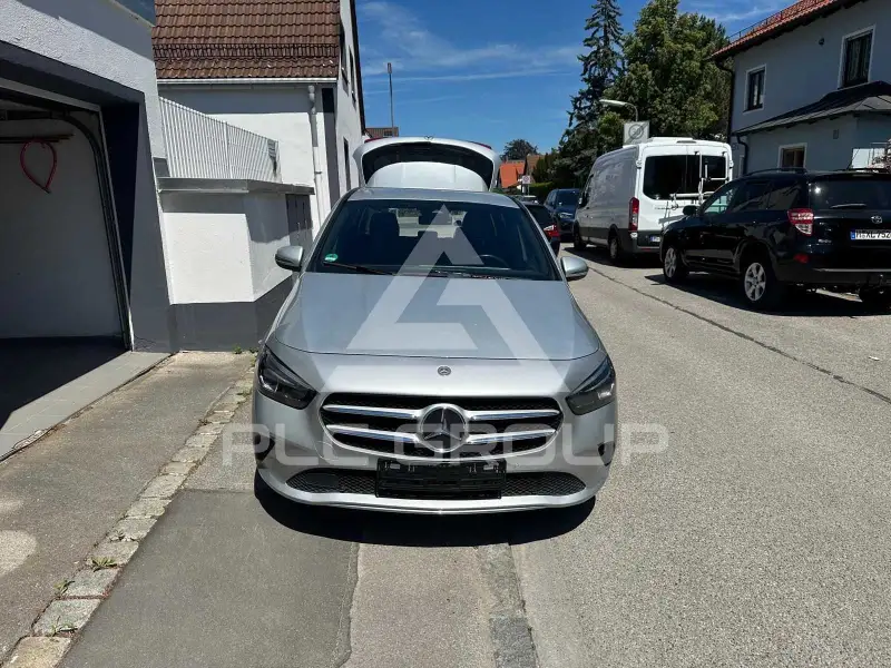 2018 Mercedes Benz B 220