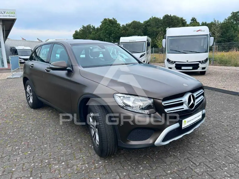 2018 Mercedes Benz GLC 220