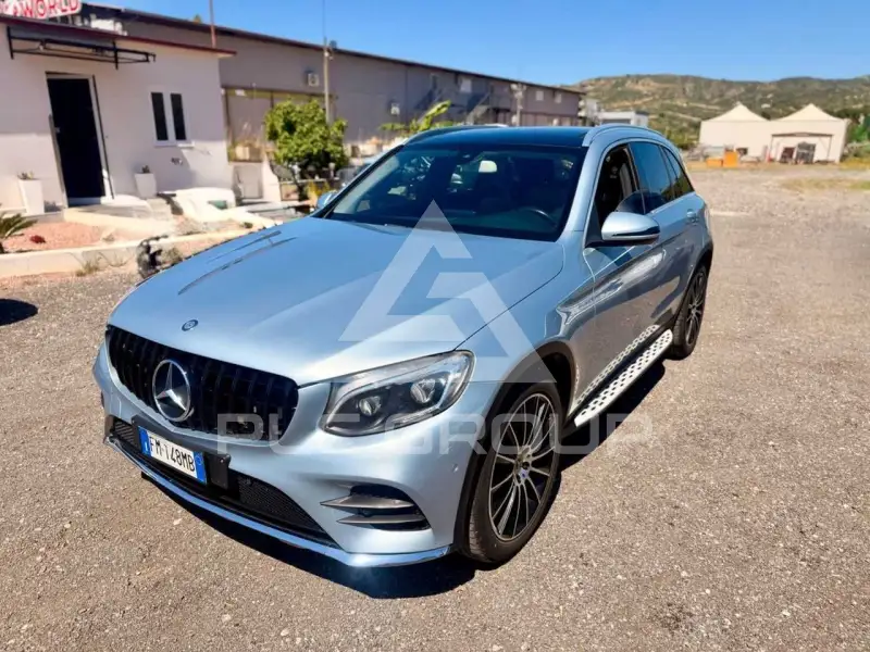 2018 Mercedes Benz GLC 220