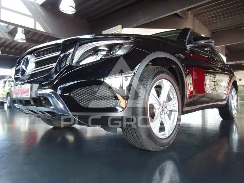 2018 Mercedes Benz GLC 220