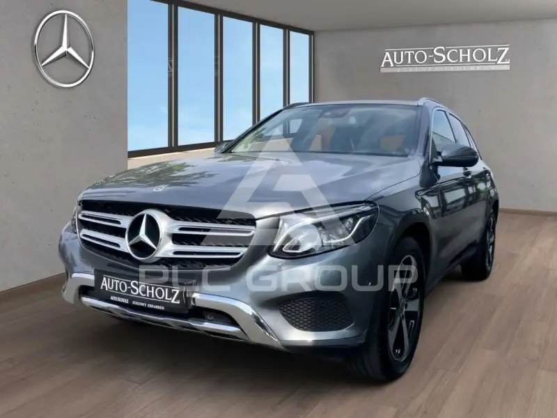 2018 Mercedes Benz GLC 220