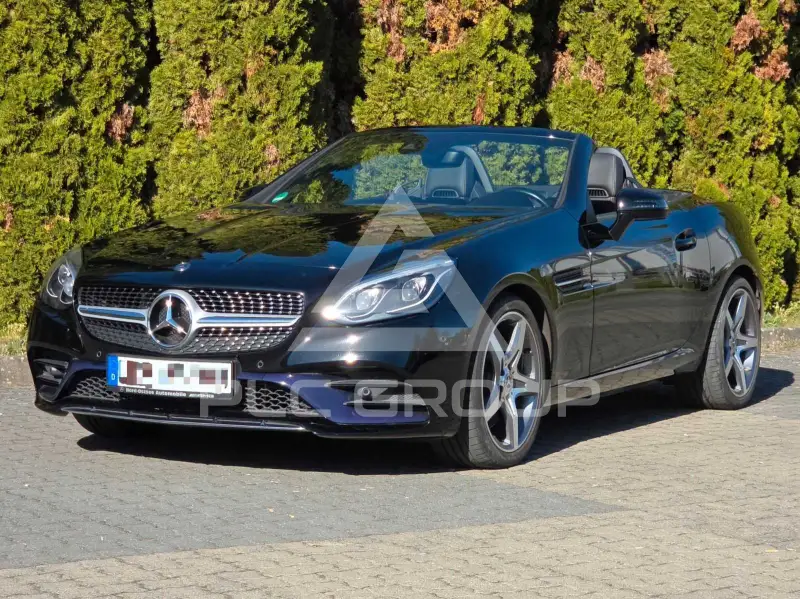 2018 Mercedes Benz SLC 180