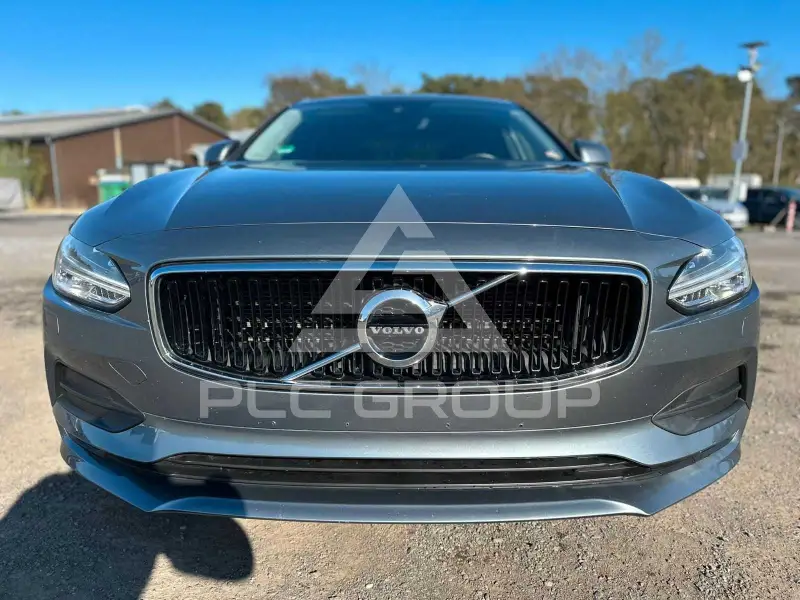 2018 Volvo S90