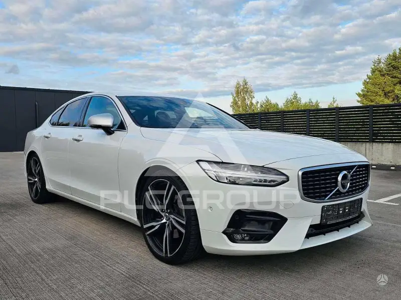2018 Volvo S90