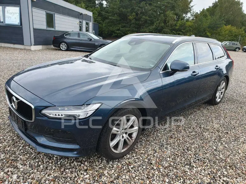 2018 Volvo V90