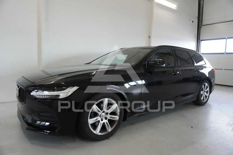 2018 Volvo V90
