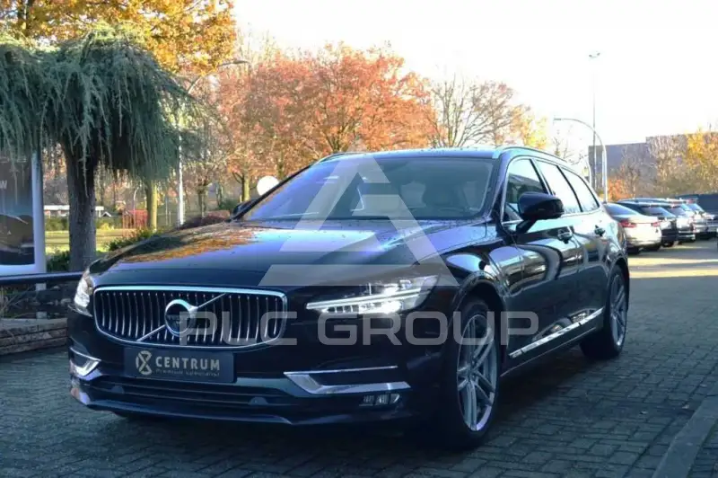 2018 Volvo V90