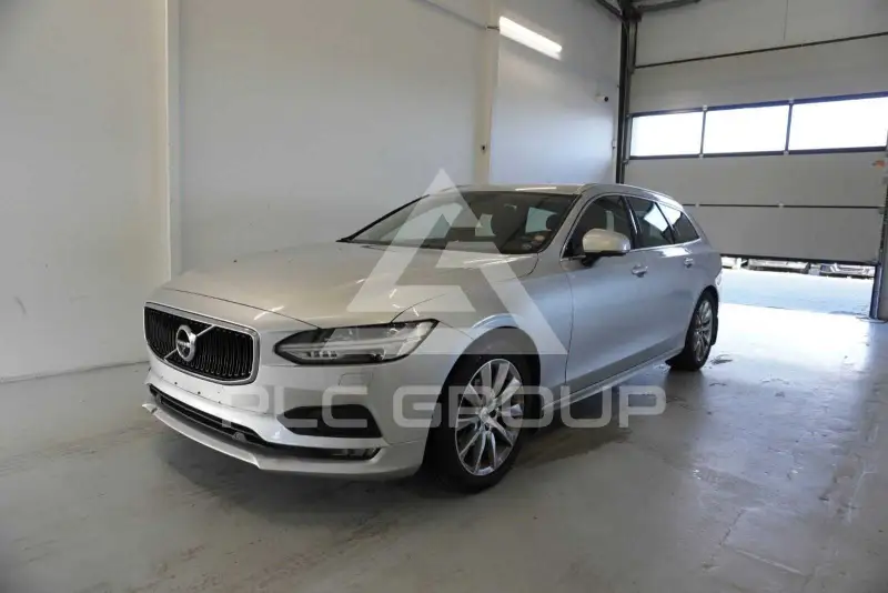2018 Volvo V90