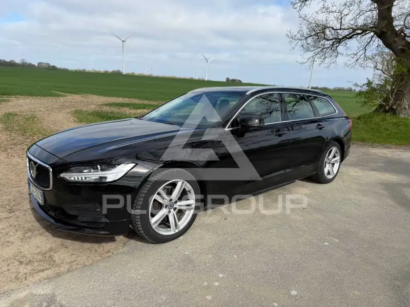 2018 Volvo V90