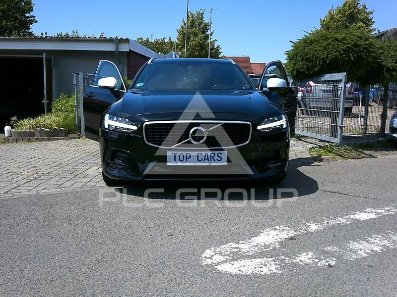 2018 Volvo V90