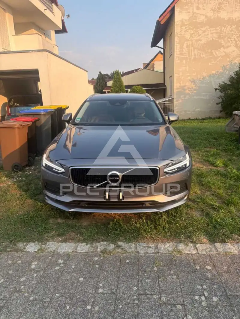 2018 Volvo V90
