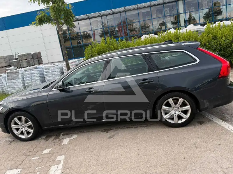 2018 Volvo V90