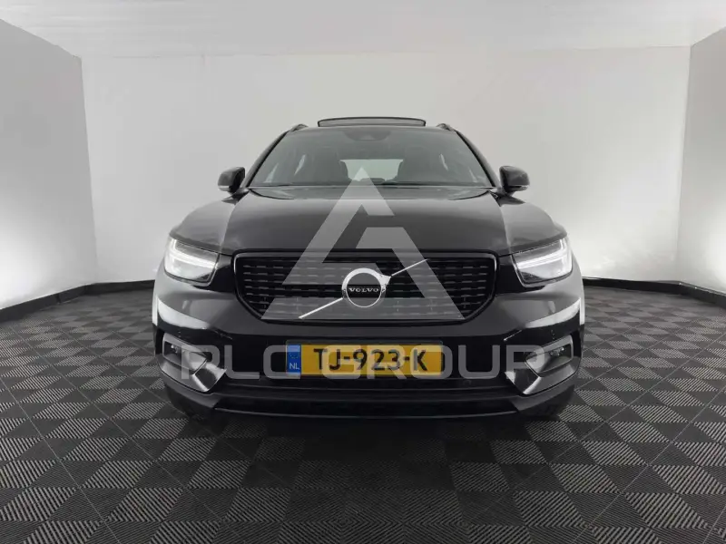2018 Volvo XC40