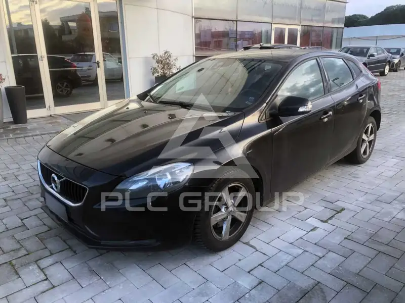 2018 Volvo V40
