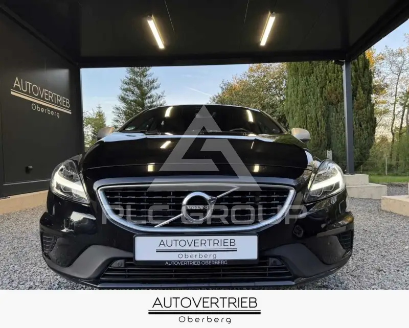 2018 Volvo V40