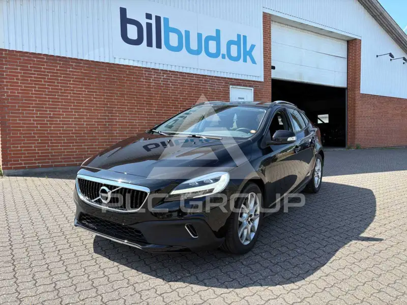 2018 Volvo V40