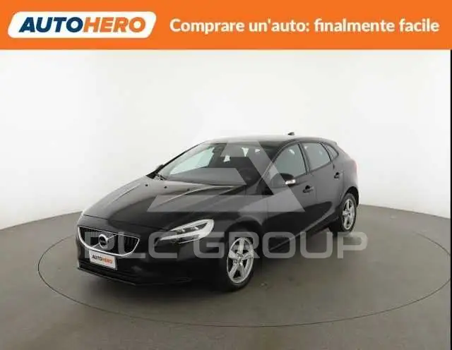 2018 Volvo V40