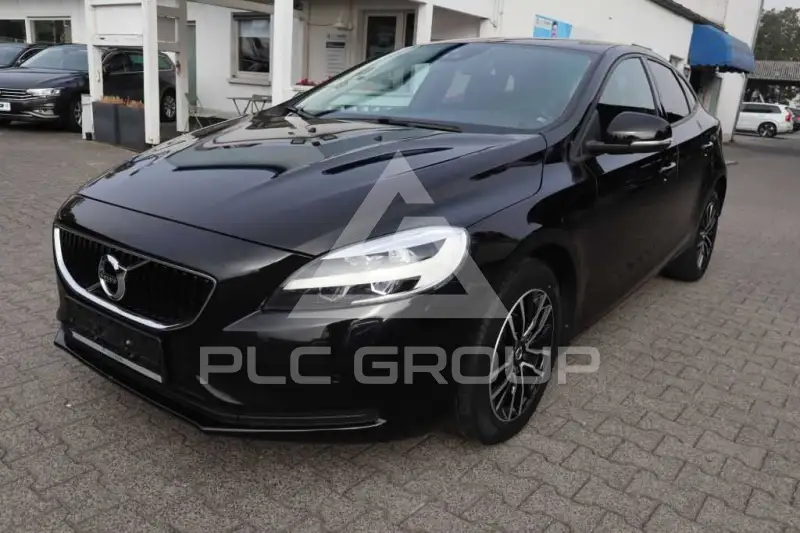 2018 Volvo V40