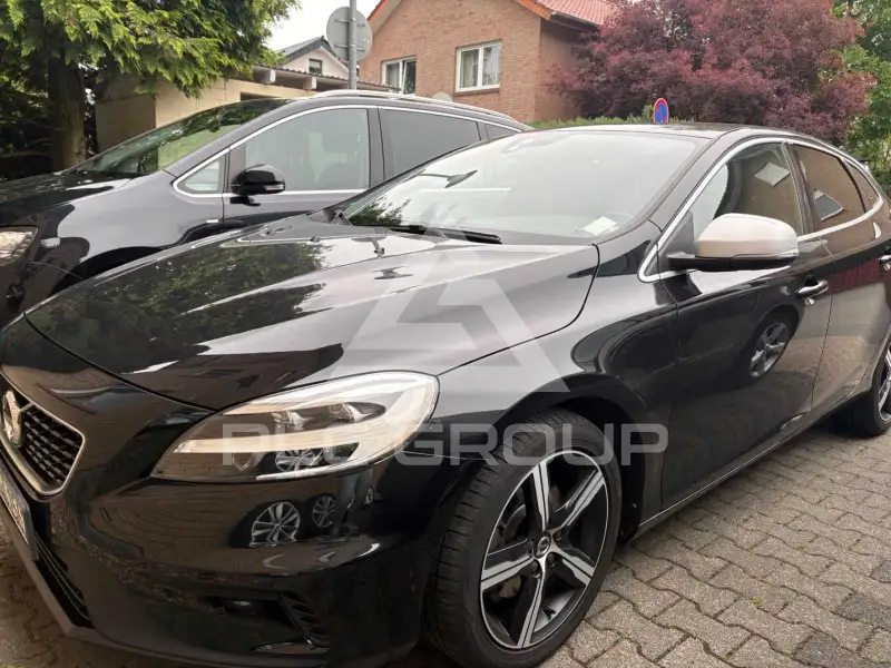 2018 Volvo V40