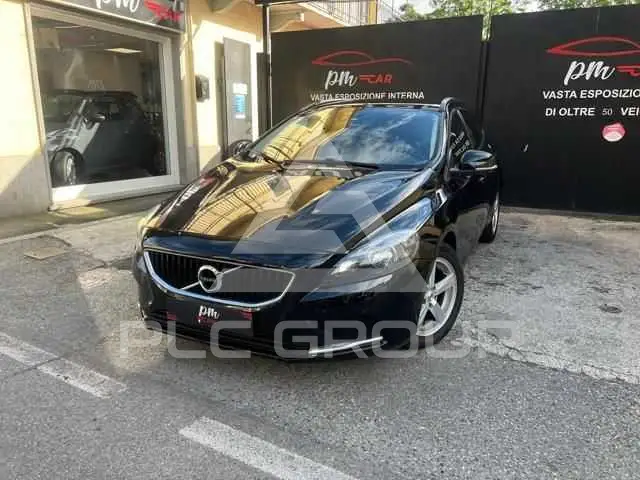 2018 Volvo V40