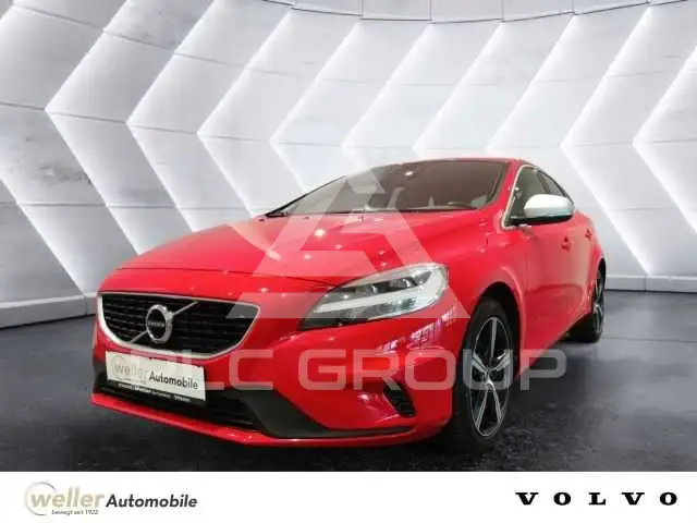 2018 Volvo V40