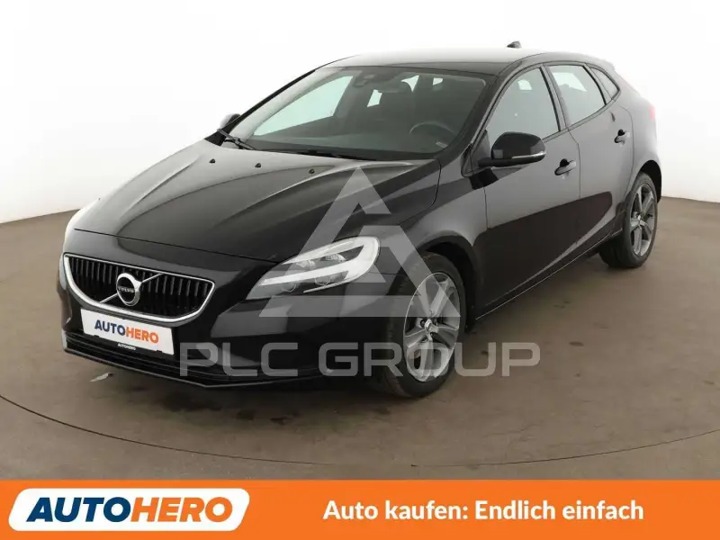 2018 Volvo V40